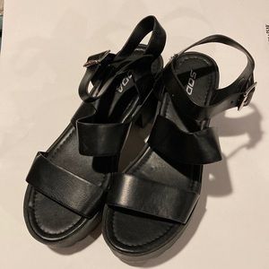 Soda Account Black Chunky Lug Sole Platform Sandals Size 10 NWOB